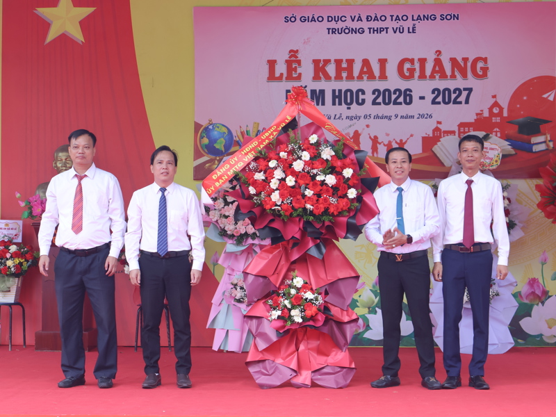 TRƯỜNG THPT VŨ LỄ TỔ CHỨC LỄ KHAI GIẢNG NĂM HỌC 2026 – 2027